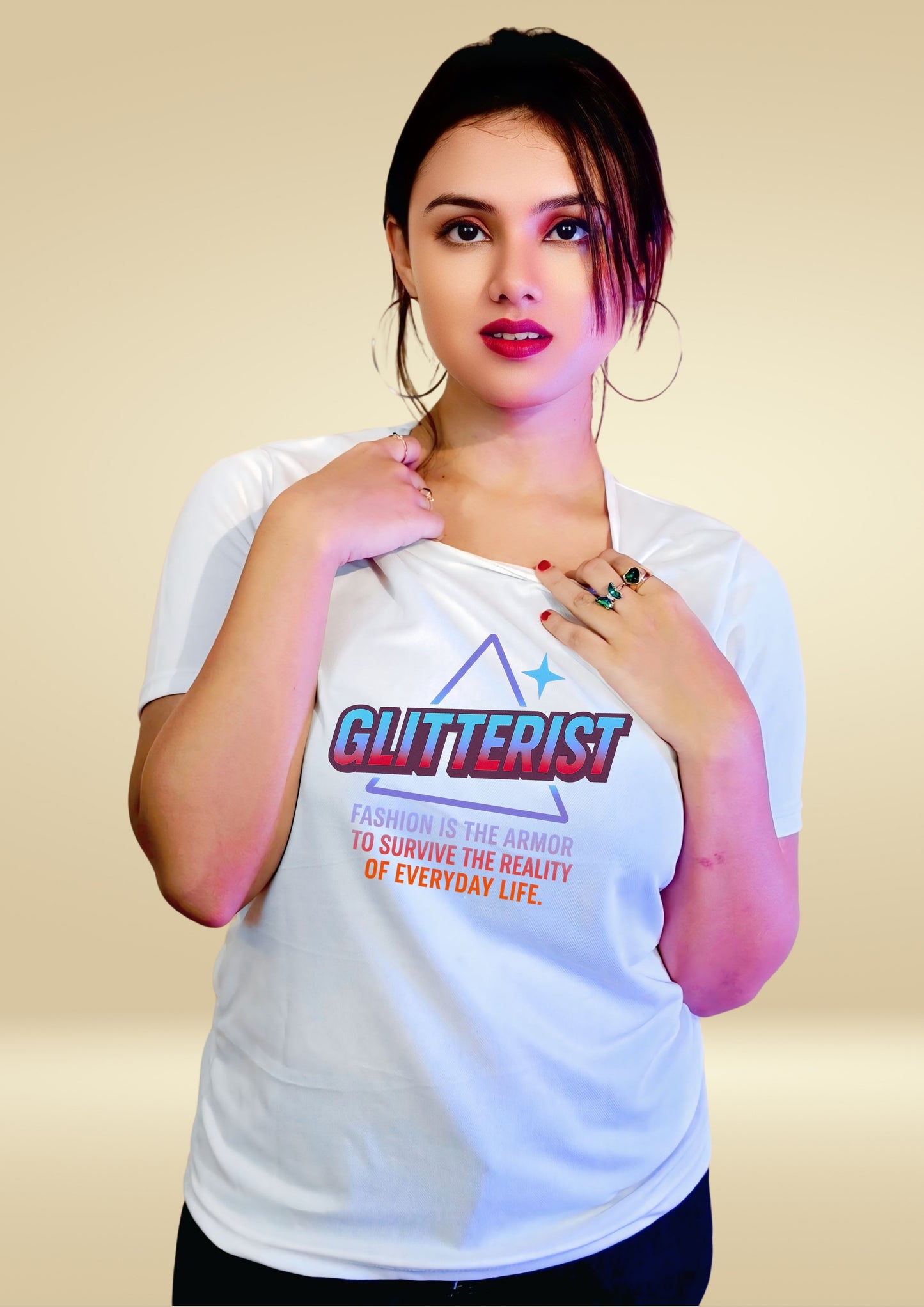 GLITTERIST Statement Edge T-Shirt